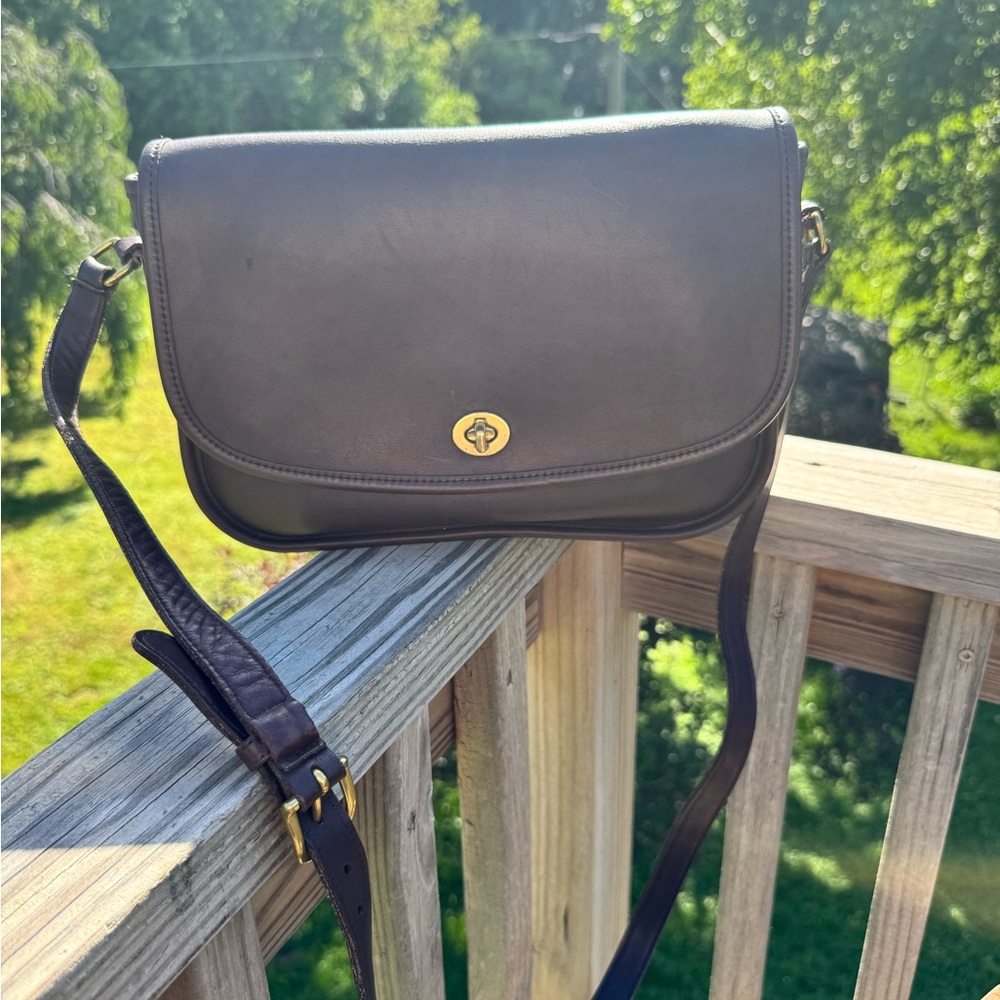 Vintage Mahogany Coach Leather City Bag